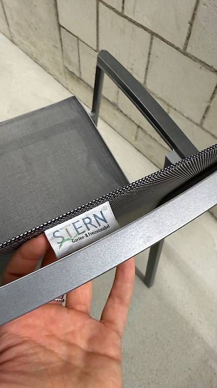 Tische: robuster Gartentisch inkl. 4 Stühle Aluminium – Gebraucht aus Binningen von nuggi86 4
