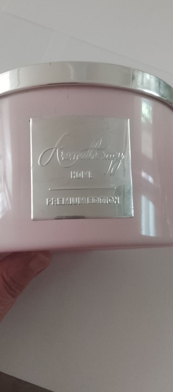 Candele: Duftkerze pink Premium Edition  – Usato da Oberriet SG venduto da snj_bjb7 1