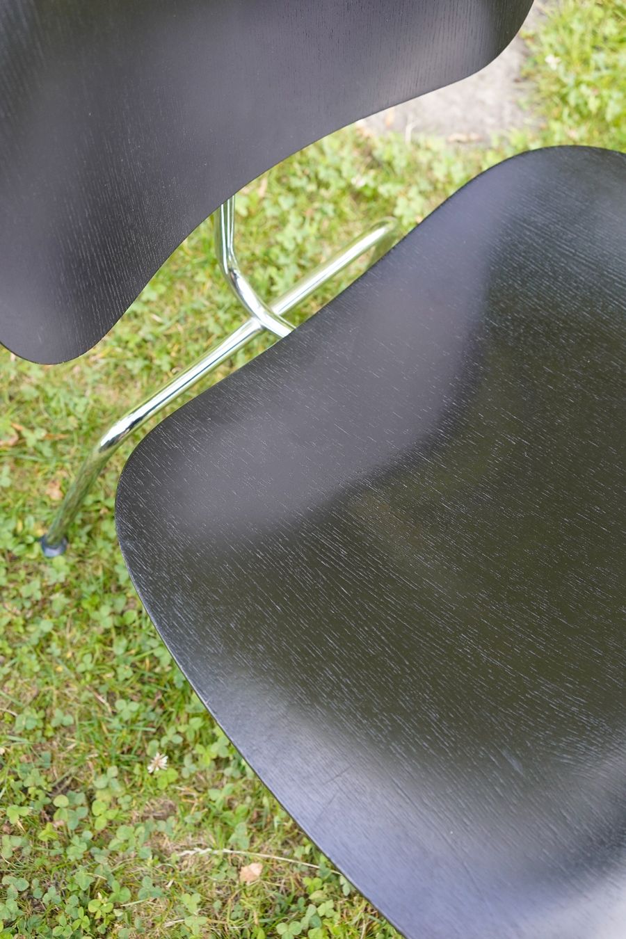 Vitra Sessel: Vitra Eames LCM Sessel Schwarz – Gebraucht aus Spiez von demiseum 4