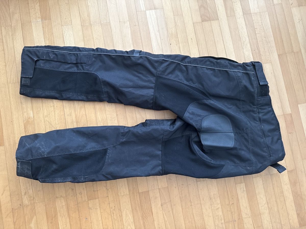 Pantaloni: Motorradhose – Usato da Sevelen venduto da Shelly 2