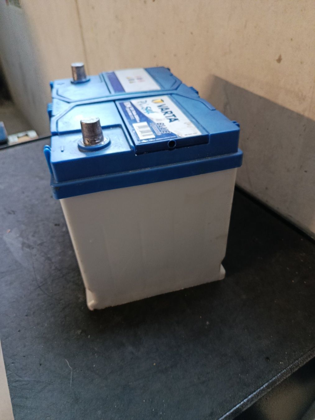 Varta Batterie: Autobatterie VARTA 12 Volt – Usato da Balsthal venduto da SabineR01 2