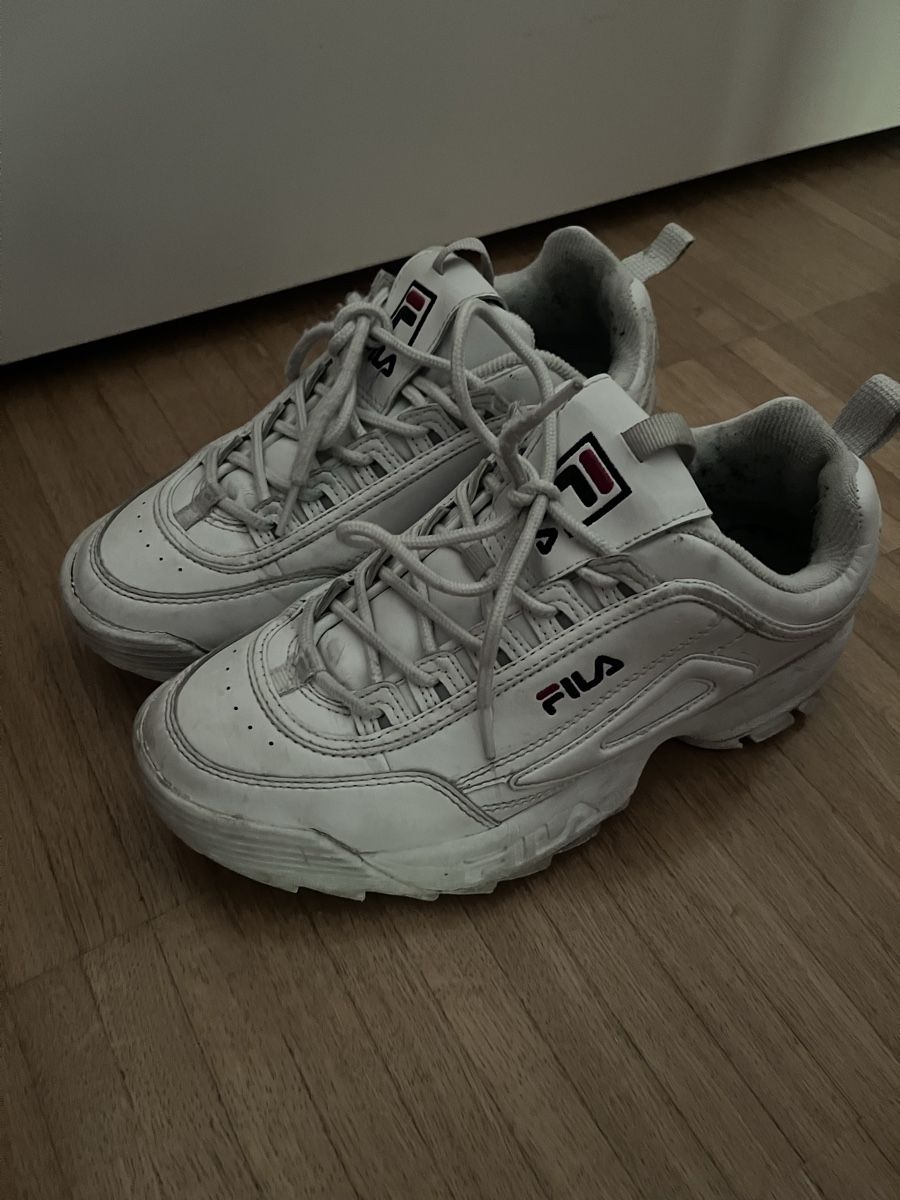 Fila Scarpe da donna: FILA disruptor taille 39 – Usato da Le Grand-Saconnex venduto da Koko.hime_ 1