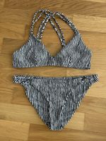 Bikini gestreift schwarz/weiss Grösse S