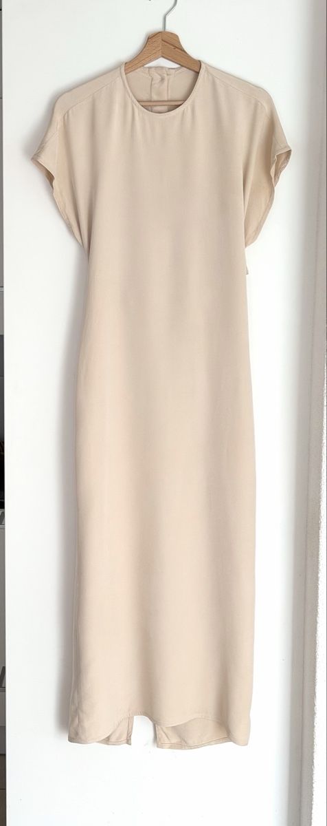 Gianfranco Ferre Vestiti: Kleid Gianfranco Ferré 100% Seide Grösse 40 Beige – Usato da Elsau venduto da isidobrany09