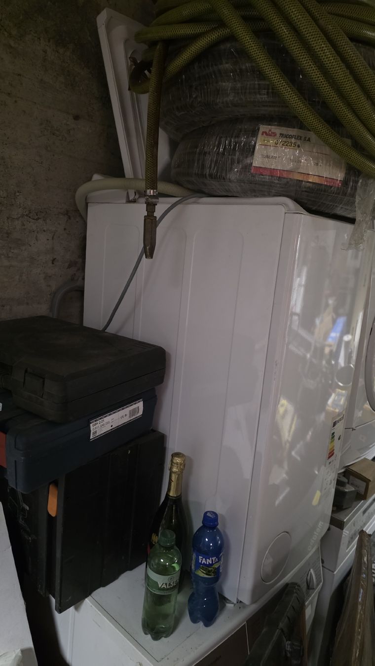 Whirlpool Machines à laver: Waschmaschine  – D'occasion à Wettingen par do89 1