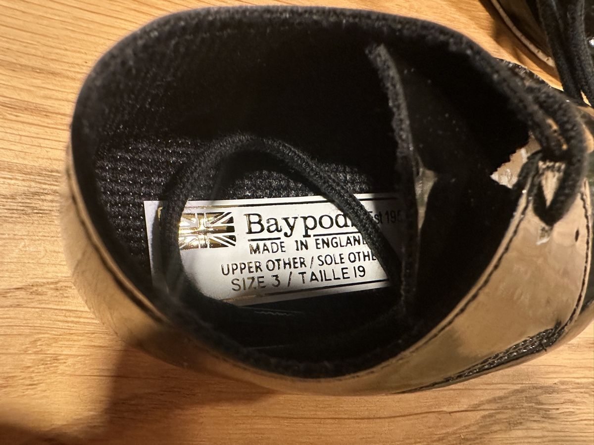 Chaussures garçon: Babyschuhe schwarz Gr. 3 Neu – Neuf (Voir description) à St. Gallen par kschaellibaum 1