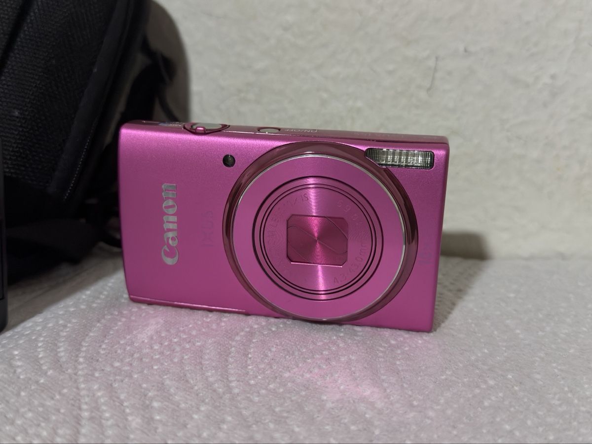 Canon Appareil photo: Canon Ixus 155 Digitalkamera  – D'occasion à Zürich par semi16 1
