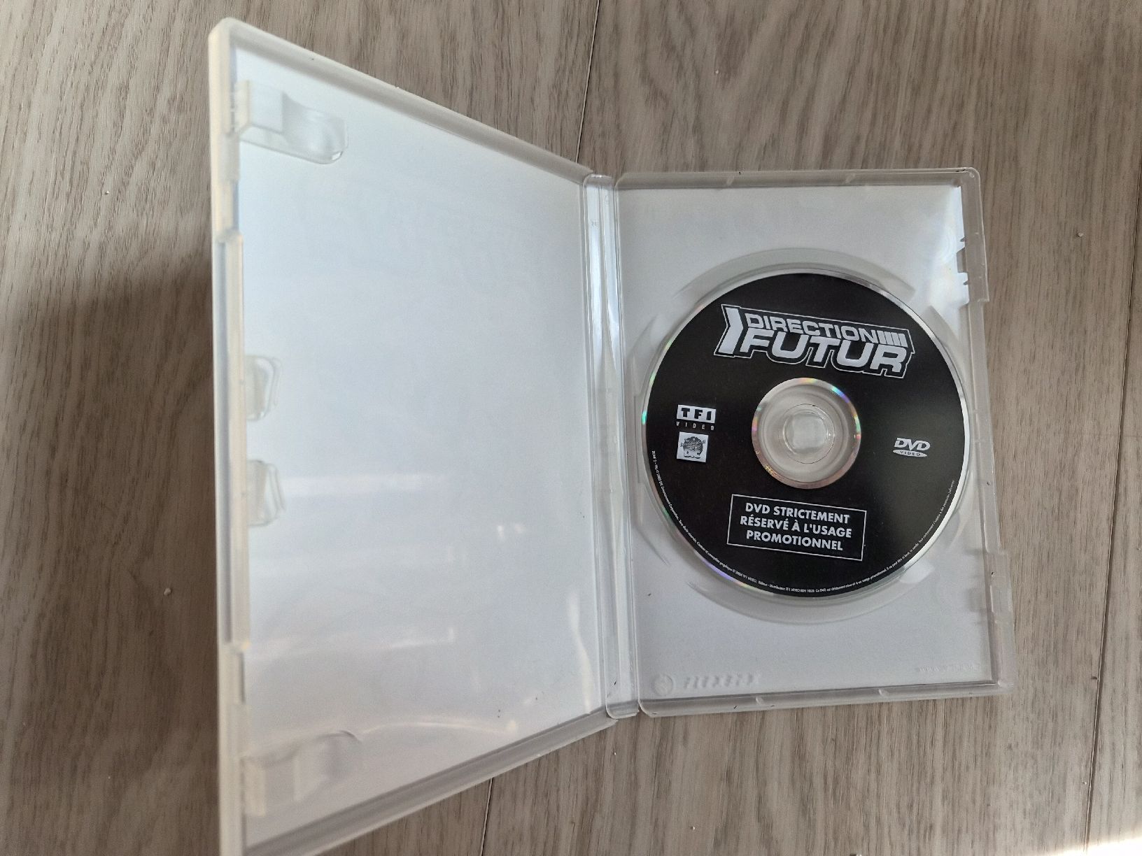 Alle DVDs: DVD Direction Futur - Dessin Animé - – Gebraucht aus La Joux FR von car_ck96 1