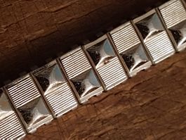 Armband Metall klein geometrisch
