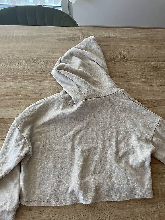 Maglioni & Felpe: Hoodie  – Usato da Basel venduto da Make-up-lover 1