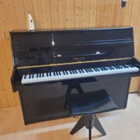 Top Klavier mit Stuhl und Garantie