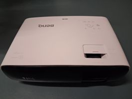 Beamer Benq TK810
