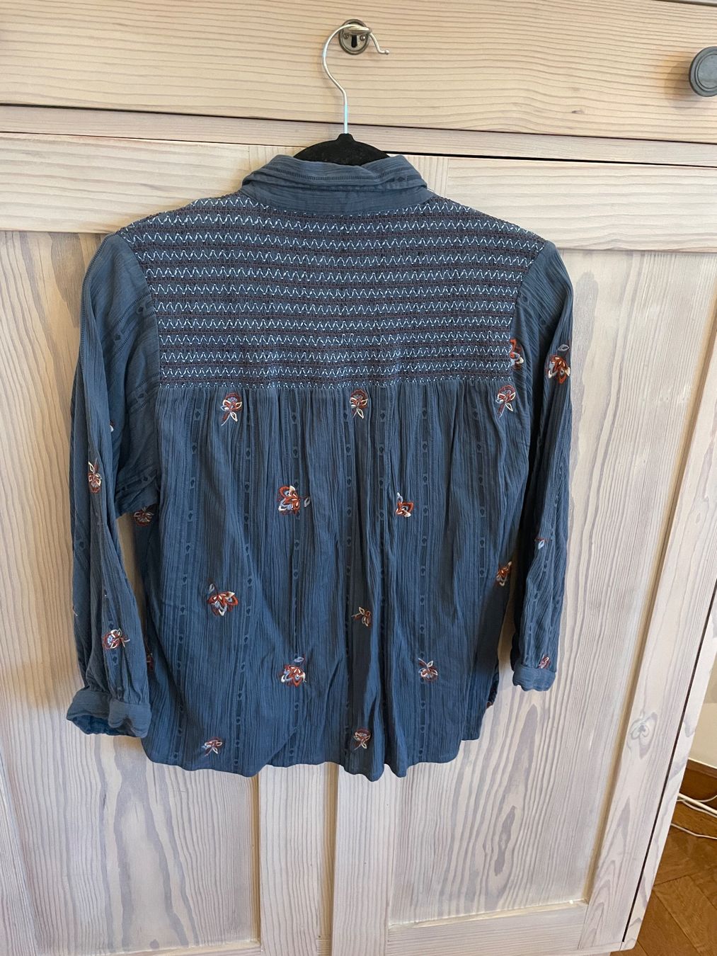 Camicette: Sommerbluse WRAP London,  S, aufgestickte Blumen – Usato da Basel venduto da non_vn79 1