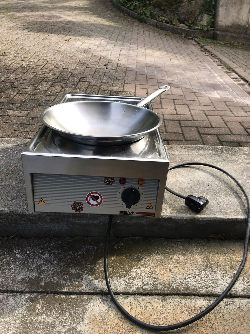 Elettrodomestici da cucina: Salvis wok – Usato da Rupperswil venduto da Gero83