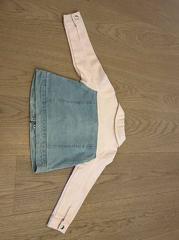Giacche & Cappotti: Jeansjacke Pink & Hellrosa Gr. 98 – Usato da Glattpark(Opfikon) venduto da humanpro 4