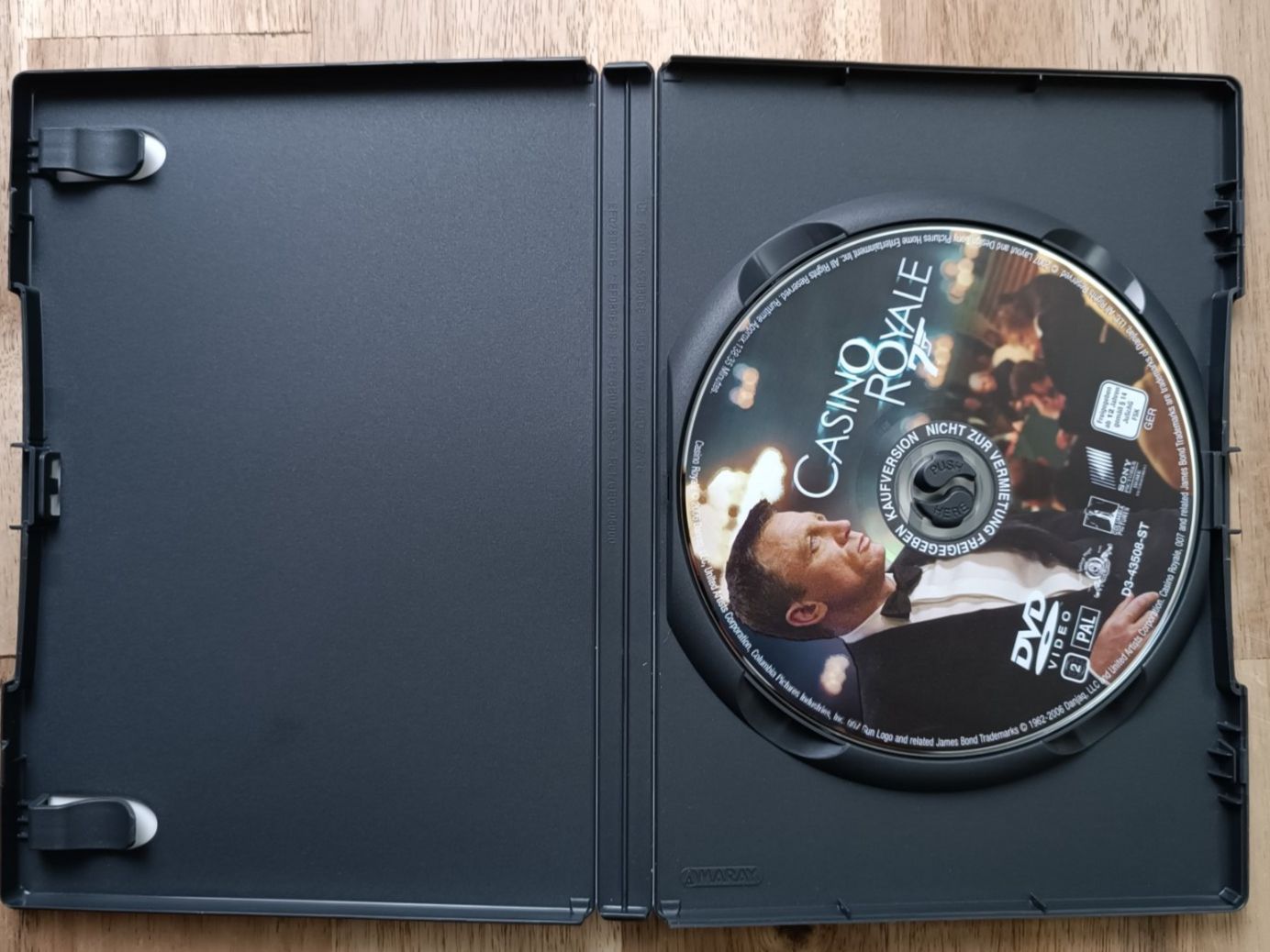 Tutti i DVDs: Casino Royale - James Bond 007 DVD – Usato da Amriswil venduto da italy_killa97 1