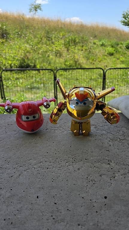 Spielzeuge: super wings – Gebraucht aus Niederwangen BE von Hmela