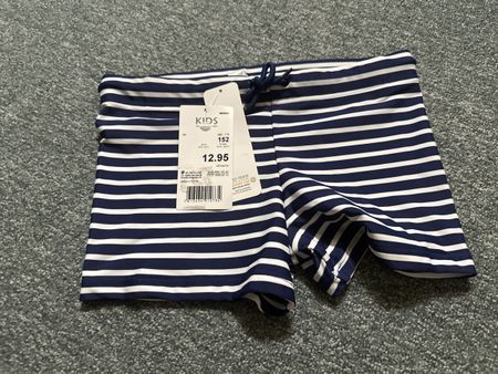 Badehose Kinder Grösse 152 gestreift neu mit Etikett