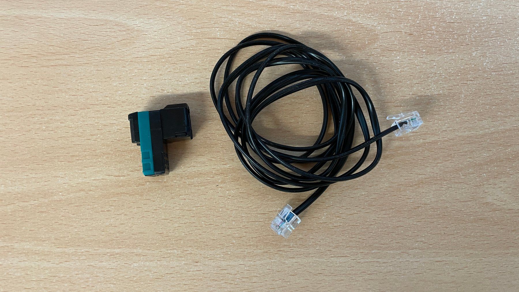 Cavi: Telefon Kabel mit Stecker – Usato da Glattfelden venduto da cybermaxx 1