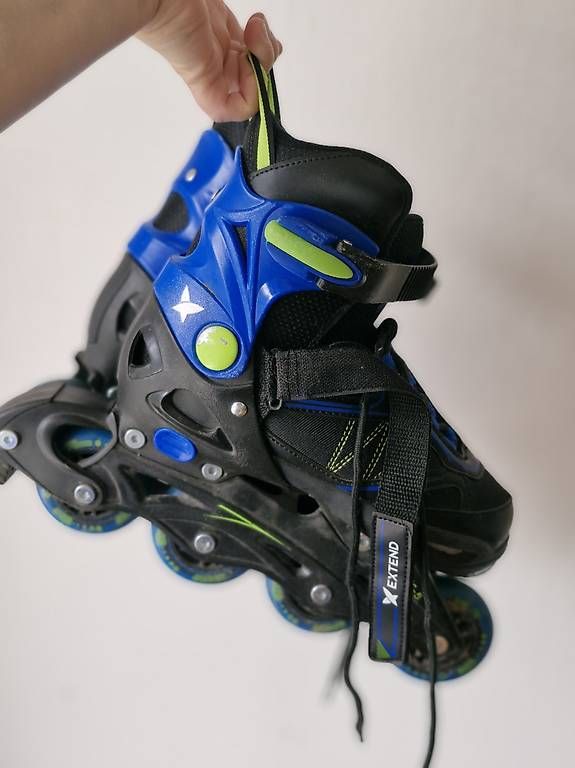 Patins à roul. & inline: Patins à roulettes  – D'occasion à Pont-de-la-Morge par zad_qt9c