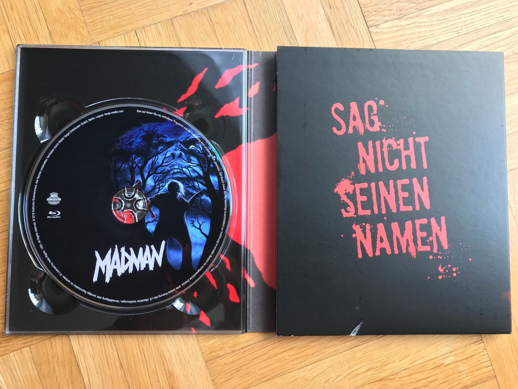 Tutti i DVDs: Madman - Digipak Cover B - Blu-ray + DVD – Nuovo (secondo la descrizione) da Zürich venduto da Malcom 1