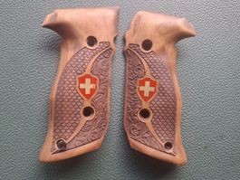 Nussbaum Griffschalen für die Sig Sauer P228 und P229