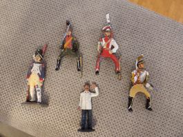 Lot 5 soldats de plomb STARLUX vintage (Napoléon et Staline)