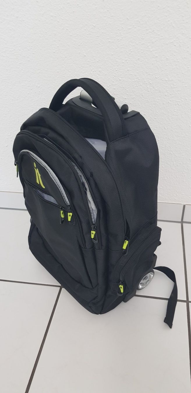 Altro in Aeronautica: Rucksack mit Rollen – Usato da Zürich venduto da fiat72 6
