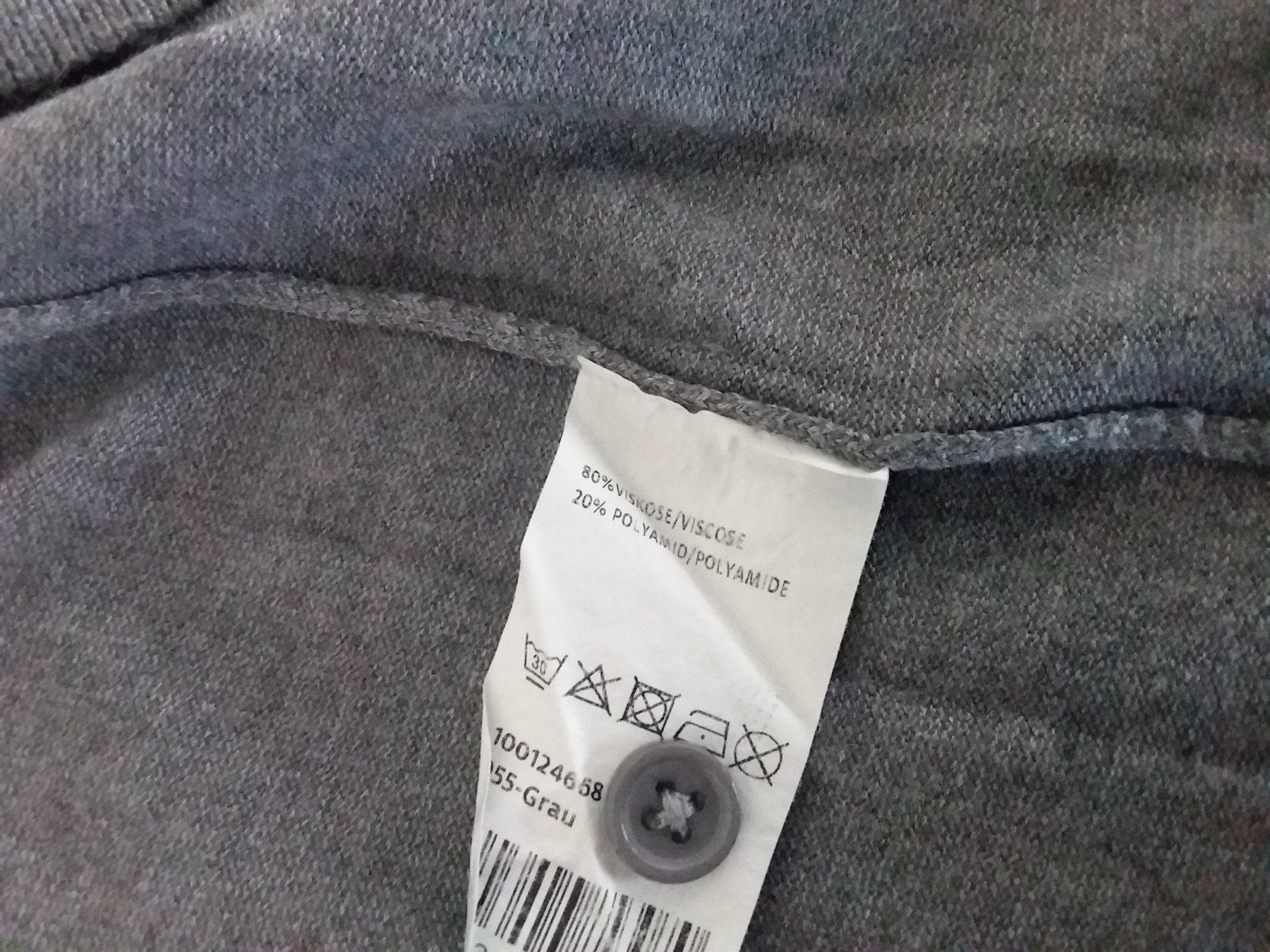 Avant Premiere Maglioni & Felpe: AVANT PREMIERE feiner Pullover, Gr L, 80% Viskose – Usato da Immensee venduto da Btrutmann 2