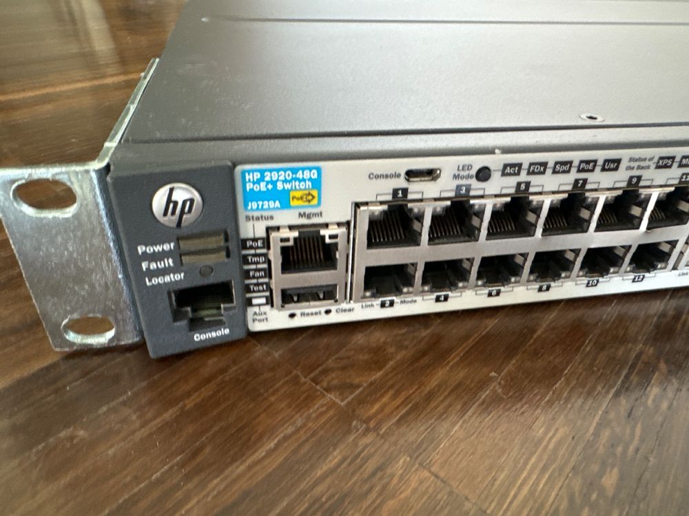 HP Aruba / ProCorve Switch J9729A, inkl. 10 Gbit Modul Comprare su