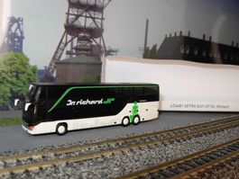 N: Dr. Richard Bus von Minis