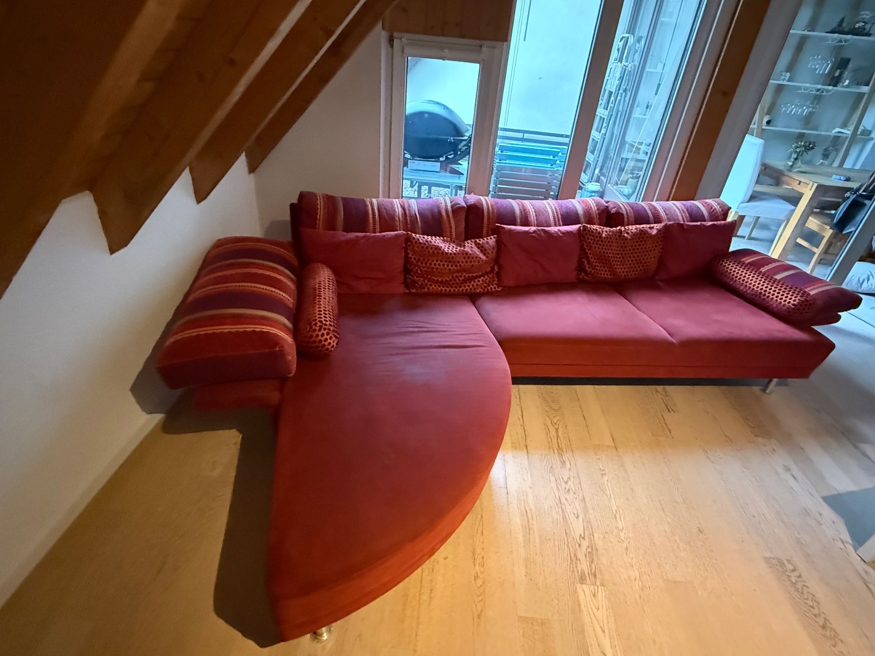 Divani: Gratis Sofa zur Abholung – Usato da Schaffhausen venduto da hui_9jyz 1