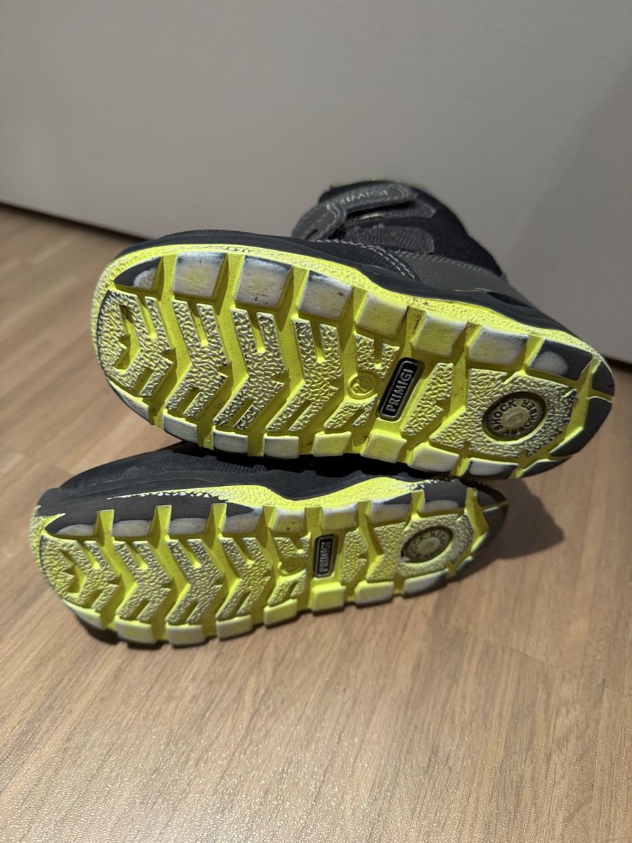 Primigi Scarpe per ragazzi: Primigi Warm Winter Boots Gr. 24 – Usato da Brugg AG venduto da Winter789 2