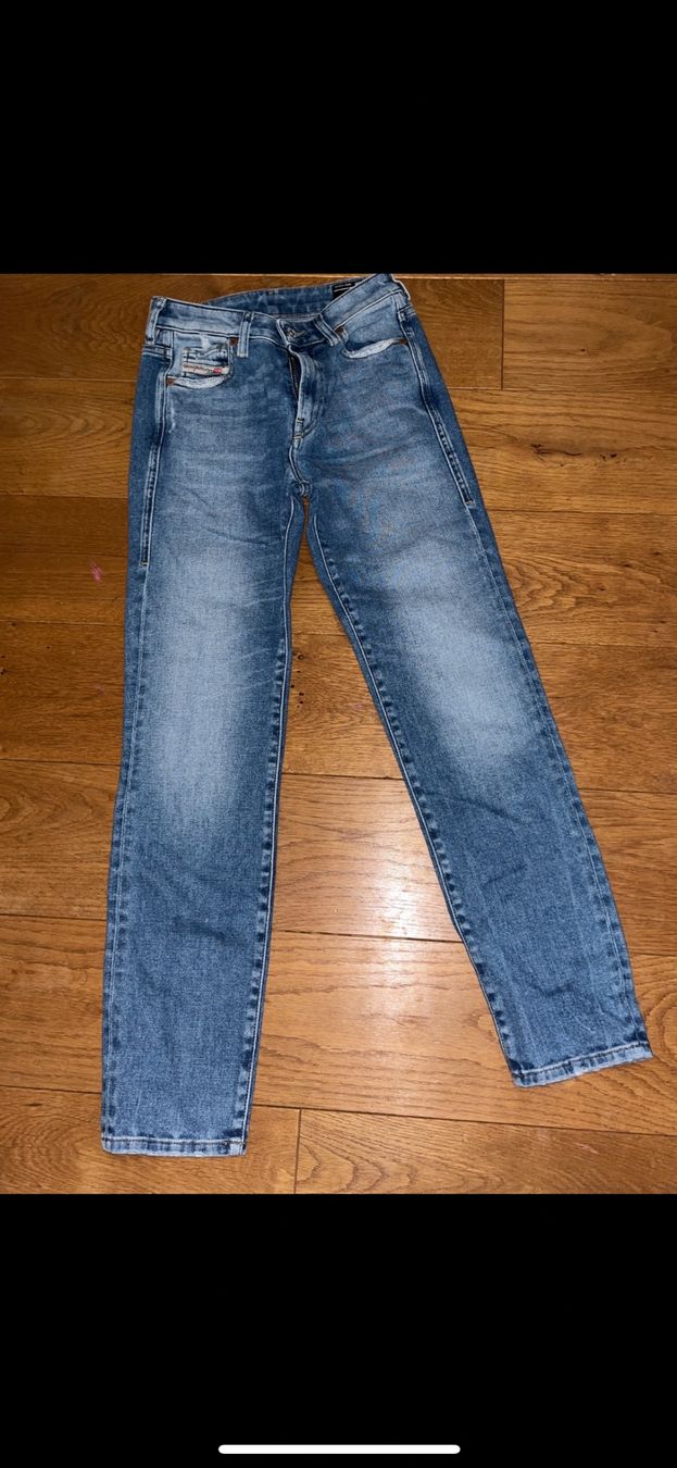 Diesel Jeans: Diesel D-Joy Jeans, W24 L32,  grösse 34 – Usato da Thörigen venduto da len_p558 2