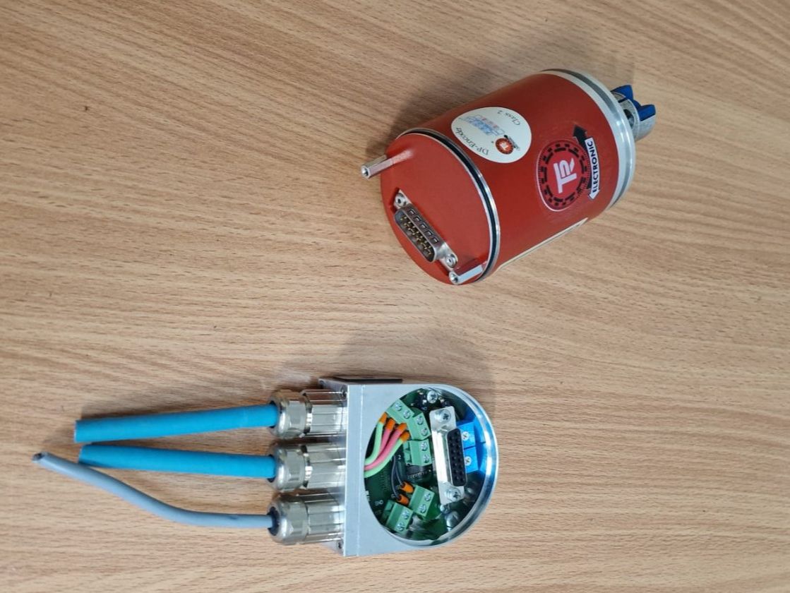 Componenti elettronici: TR Electronic Absolutwertgeber / Drehgeber Profibus DP – Usato da Chur venduto da _xtronix_ 2