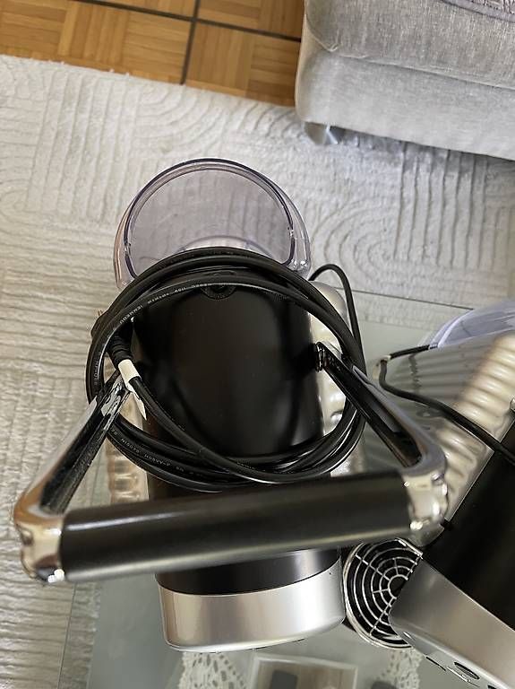 Kaffeemaschinen & Espressomaschinen: Zwei Nespresso Zenius Kaffemaschine – Gebraucht aus Wohlen AG von Eno27 2