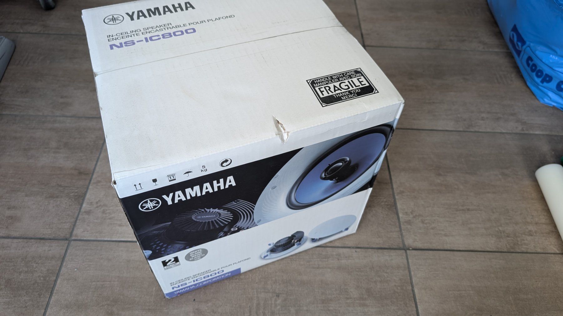 Yamaha Casse acustiche: HP Yamaha NS-IC800 – Nuovo e nell'imballaggio originale da Noës venduto da Rkpel
