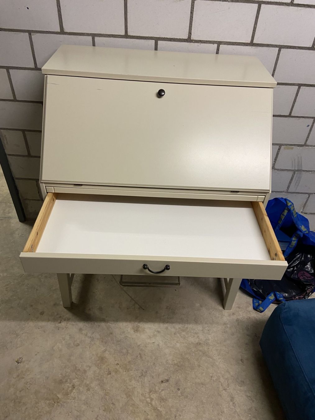Schreibtische: Shabby Chick Pult – Gebraucht aus Wald ZH von Dorita777777 1