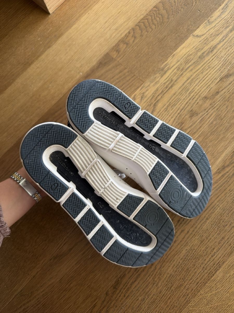 On Scarpe da uomo: On Roger sneakers 38 – Usato da Hausen AG venduto da nik_9sg2 4