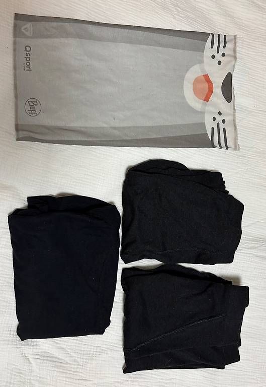 Jacken & Mäntel: Veste de ski, ensemble thermique weze, cagoule  – Gebraucht aus Morges von emm_2zkt 1