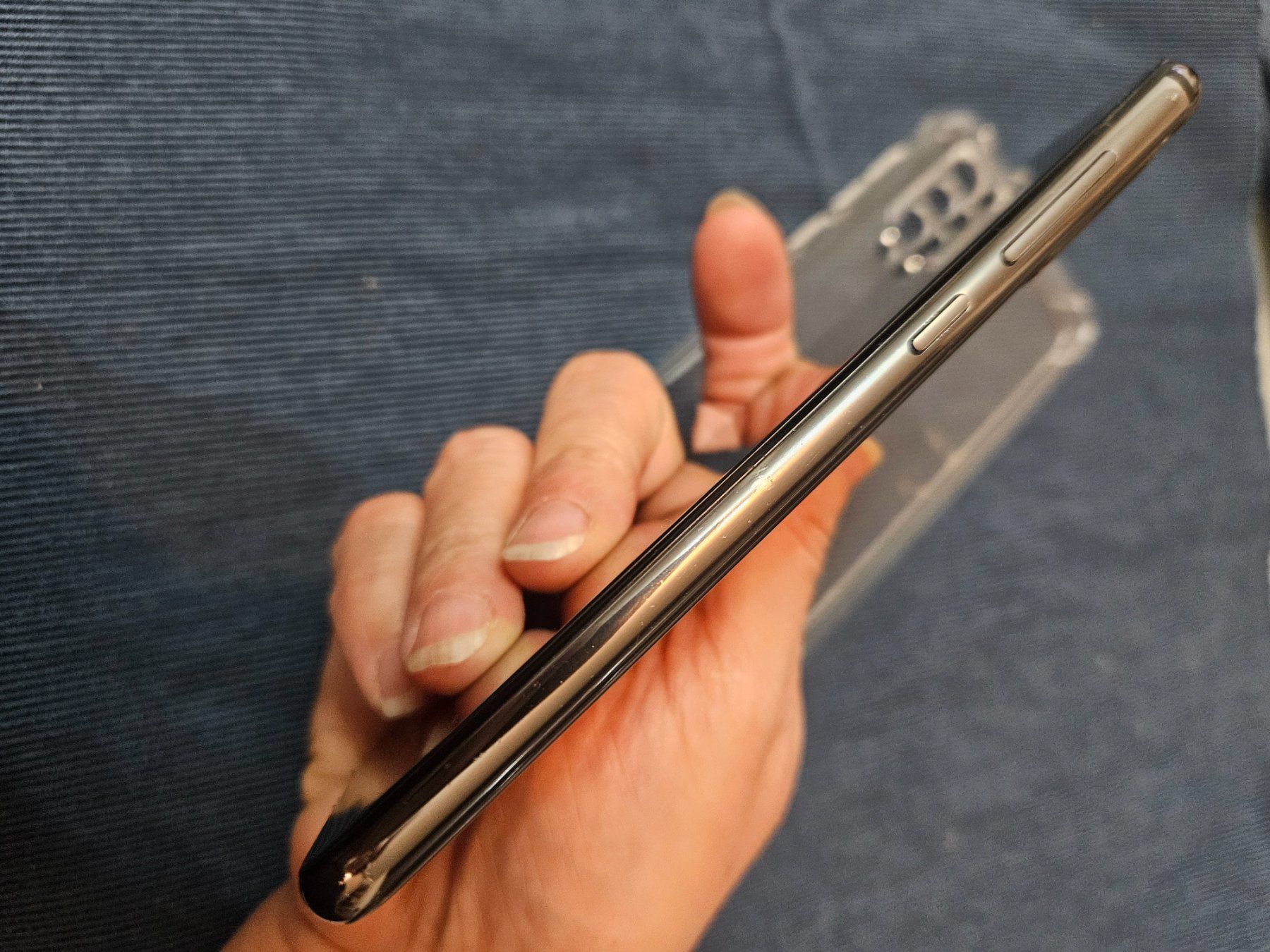 Xiaomi Handys / Smartphones: Xiaomi Mi9 SE black 128gb Duos – Gebraucht aus St. Gallen von Juhasli 4