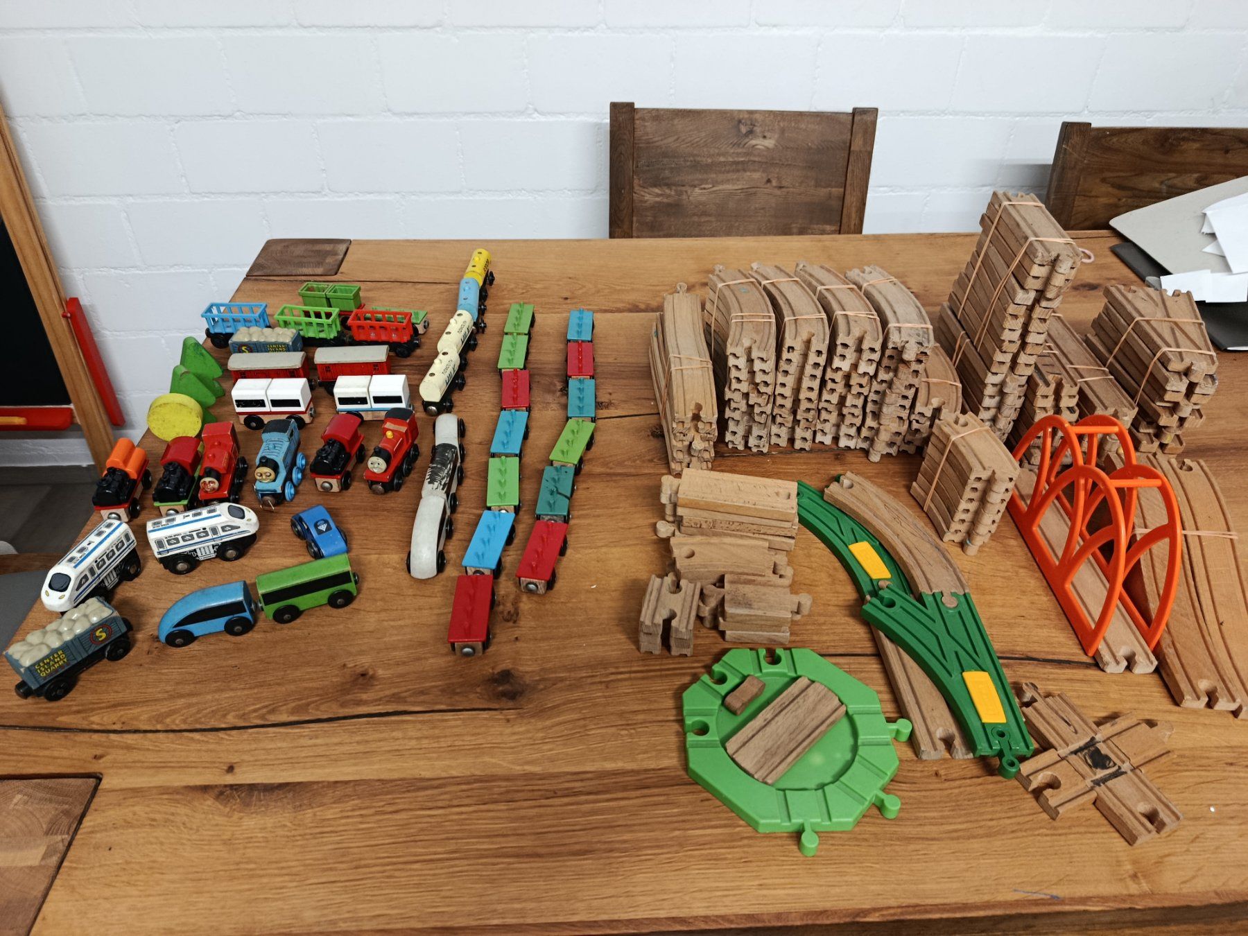 Jouets: Holz Eisenbahn – D'occasion à Aesch BL par her_55b9