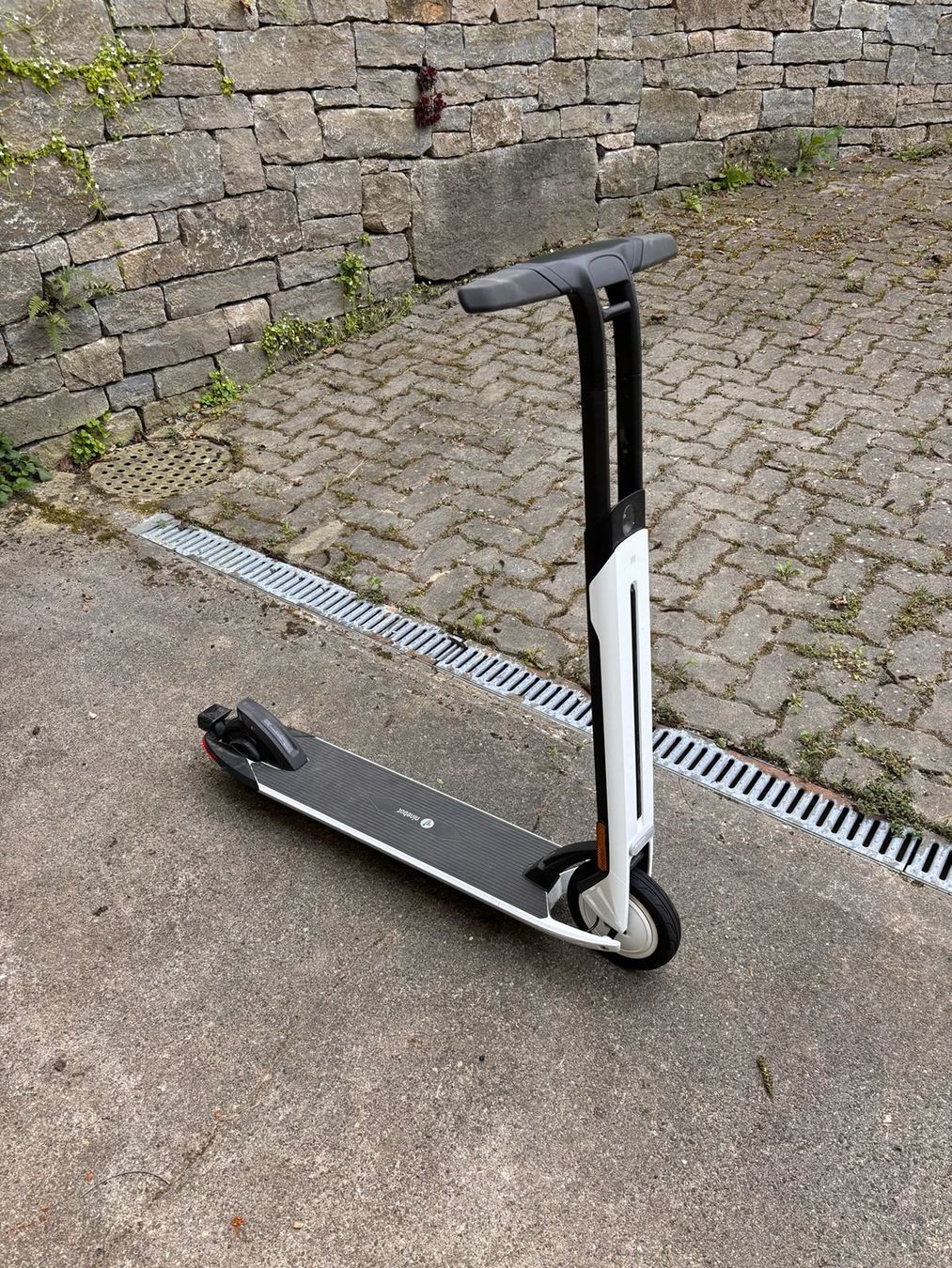 Scooter: Segway Ninebot KickScooter Air T15 – Usato da Ossingen venduto da Ribli6