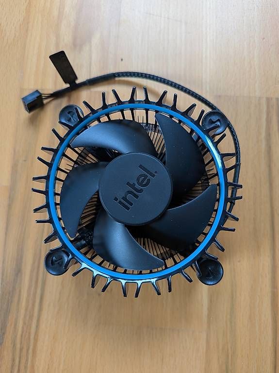 Componenti elettronici: CPU Kühler (Intel LGA1700) – Usato da Degersheim venduto da jason.b 1