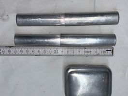Zahnbürstendose und Seifenschale aus Alu, 40er 50er vintage