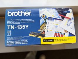 Brother TN-135Y Toner Yellow – Original neu