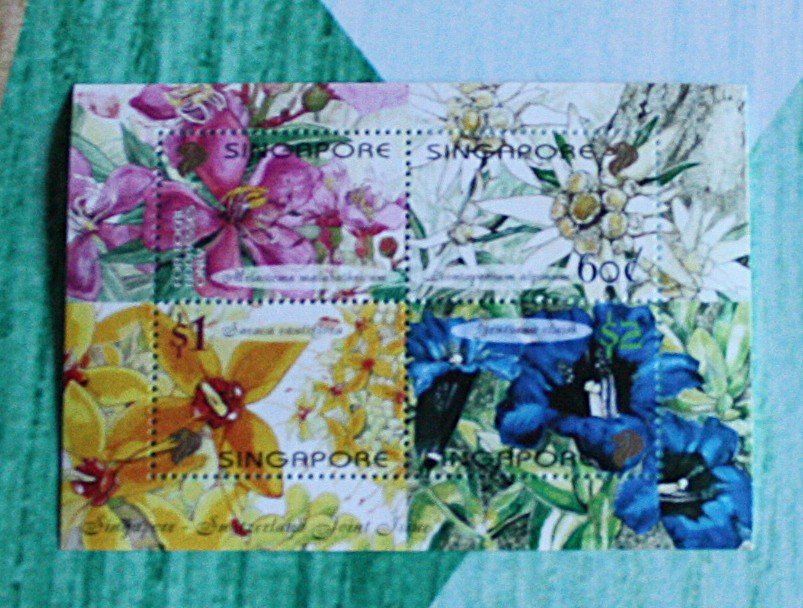 Alle Briefmarken: 1 Bogen Briefmarken Floral Singapur – Gebraucht aus Flüelen von Alt-und-Neu