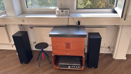 Stereoanlage / Musikanlage mit Kommode