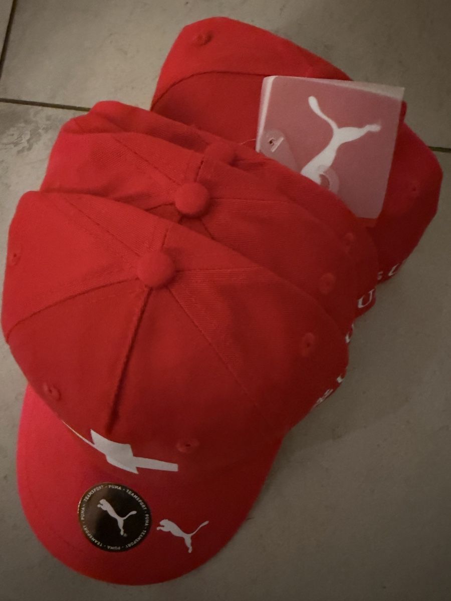 Puma Altro in  Abbigliamento & Accessori: 4Stk. Caps Mützen / Schweiz – Nuovo e nell'imballaggio originale da Erlinsbach SO venduto da Veelvet42 1