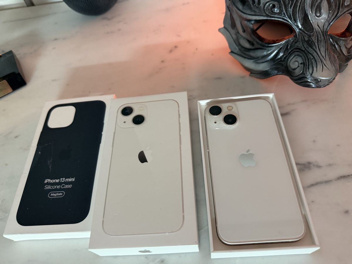 Apple Portables: iPhone 13 mini weiss – D'occasion à Thörishaus par TrendHub 1